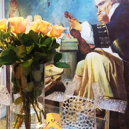 ゲストハウス Il Violino Luxury Suite Verona 2*